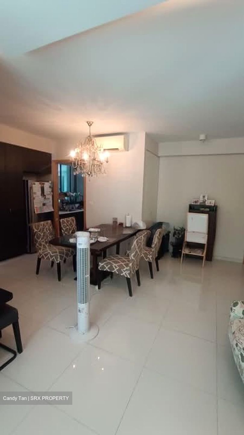 Esparina Residences (D19), Condominium #548895231